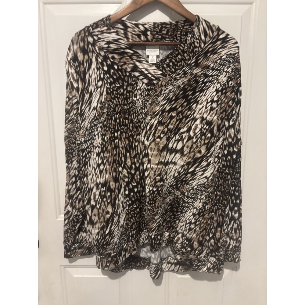 Chico's Weekends Tunic Top Size 2 Large Animal Print Blouse Long Sleeve Women's